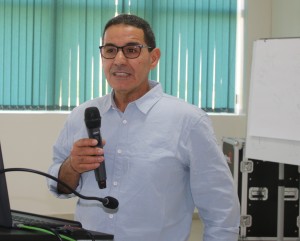 Dr Khalid Daoui (CRRA Meknès) : Optimisation de la productivité des systèmes agroforestiers : de la pratique des agriculteurs à l'expérimentation (co-auteurEs : Dr K. Bouhafa & Dr R. Razouk)